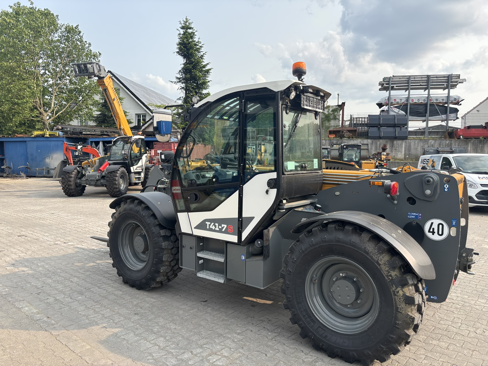 Liebherr T 41-7