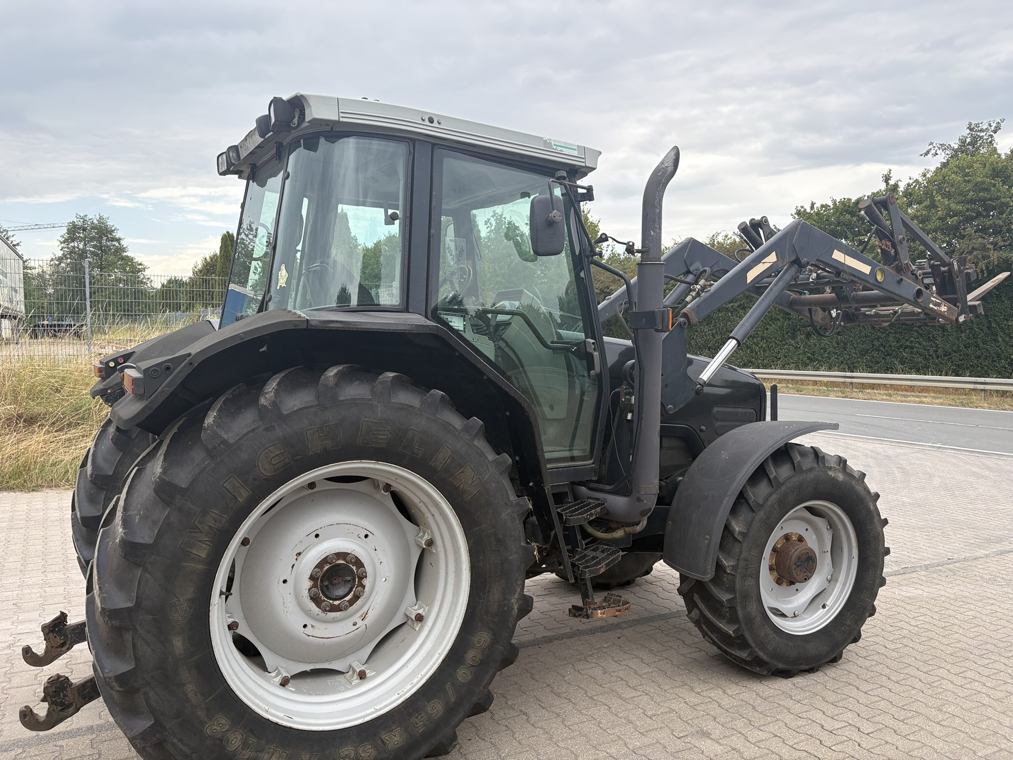 Massey Ferguson 6270