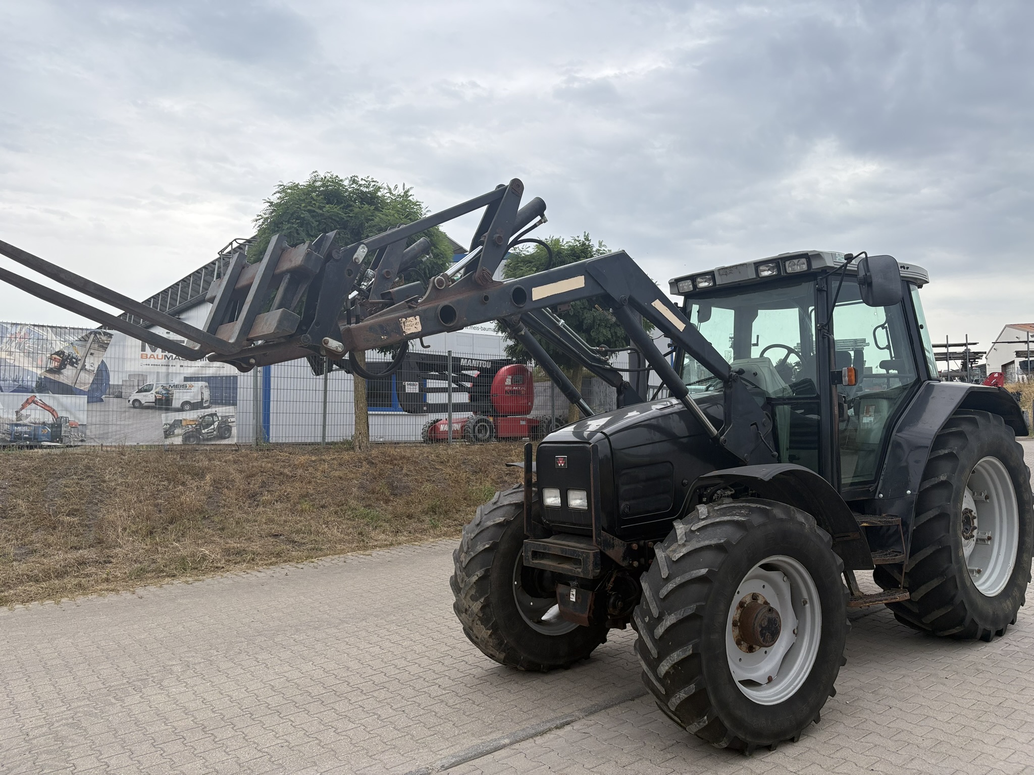 Massey Ferguson 6270