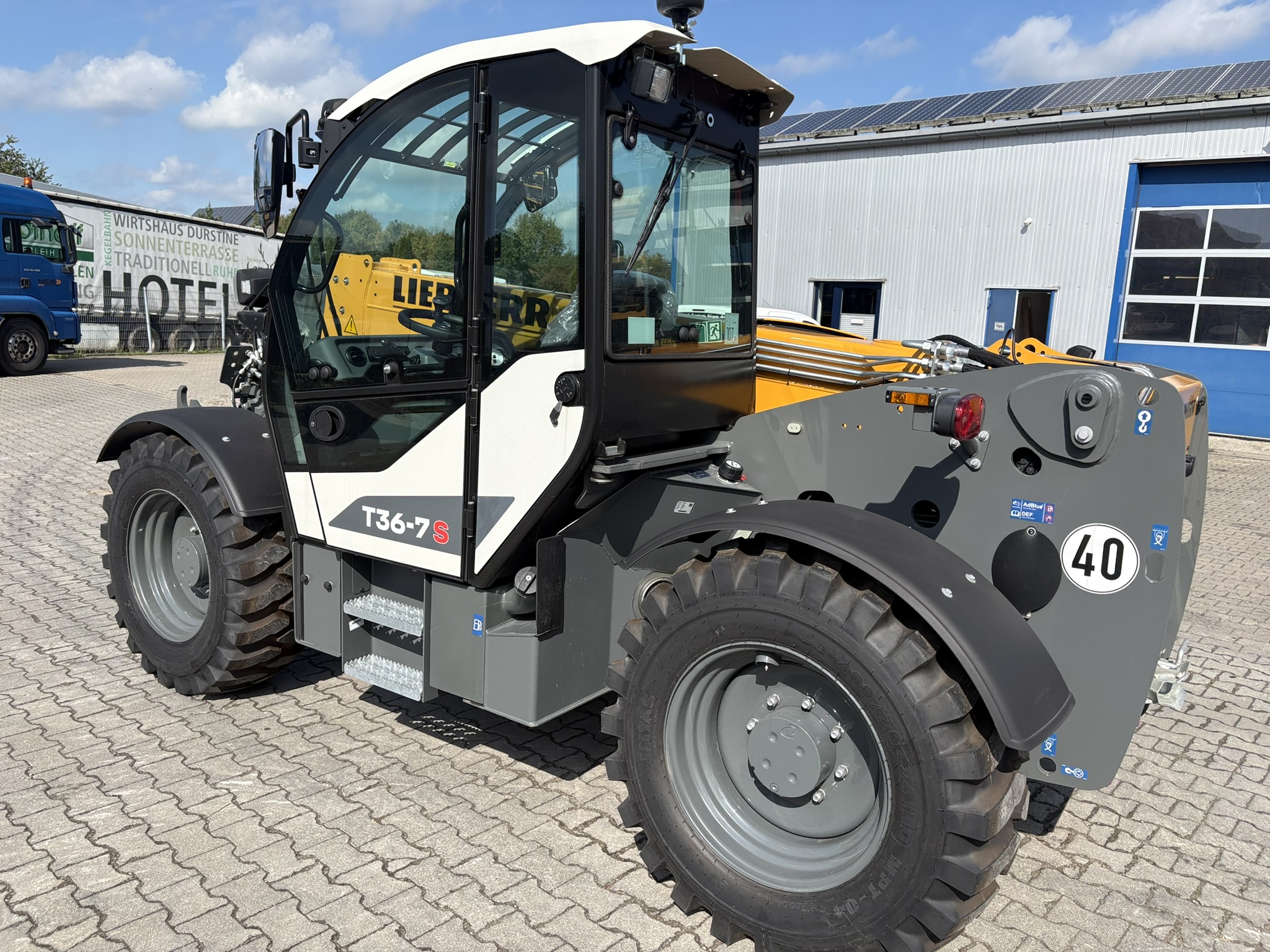 Liebherr T 36-7