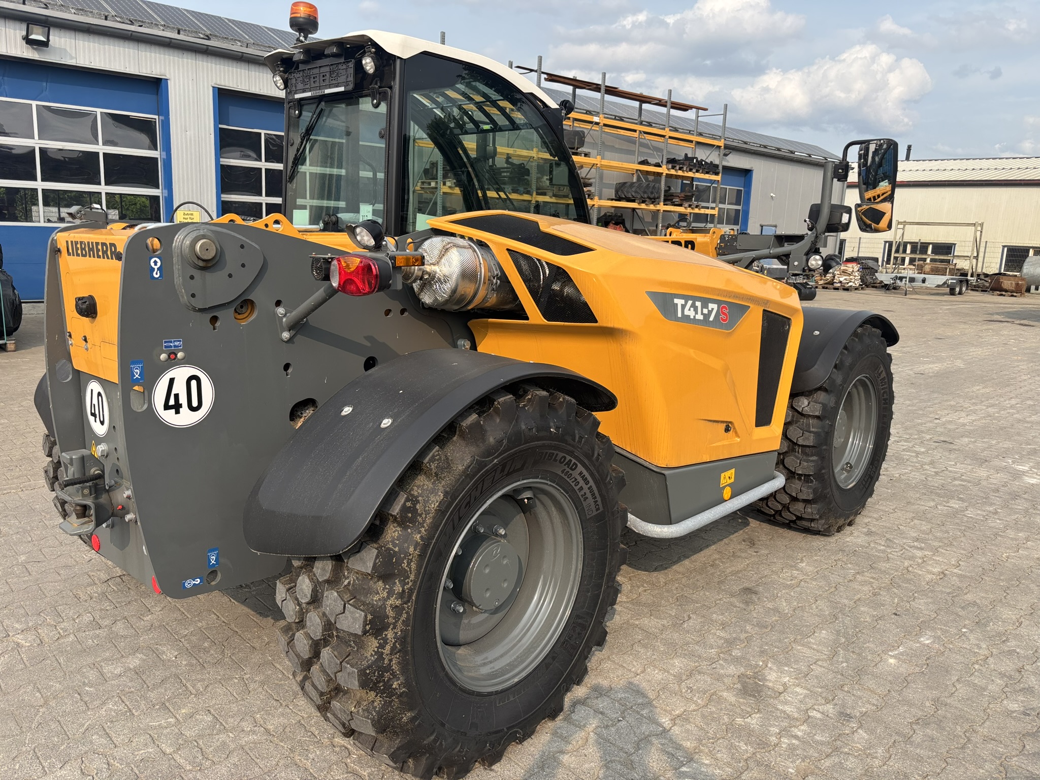 Liebherr T 41-7