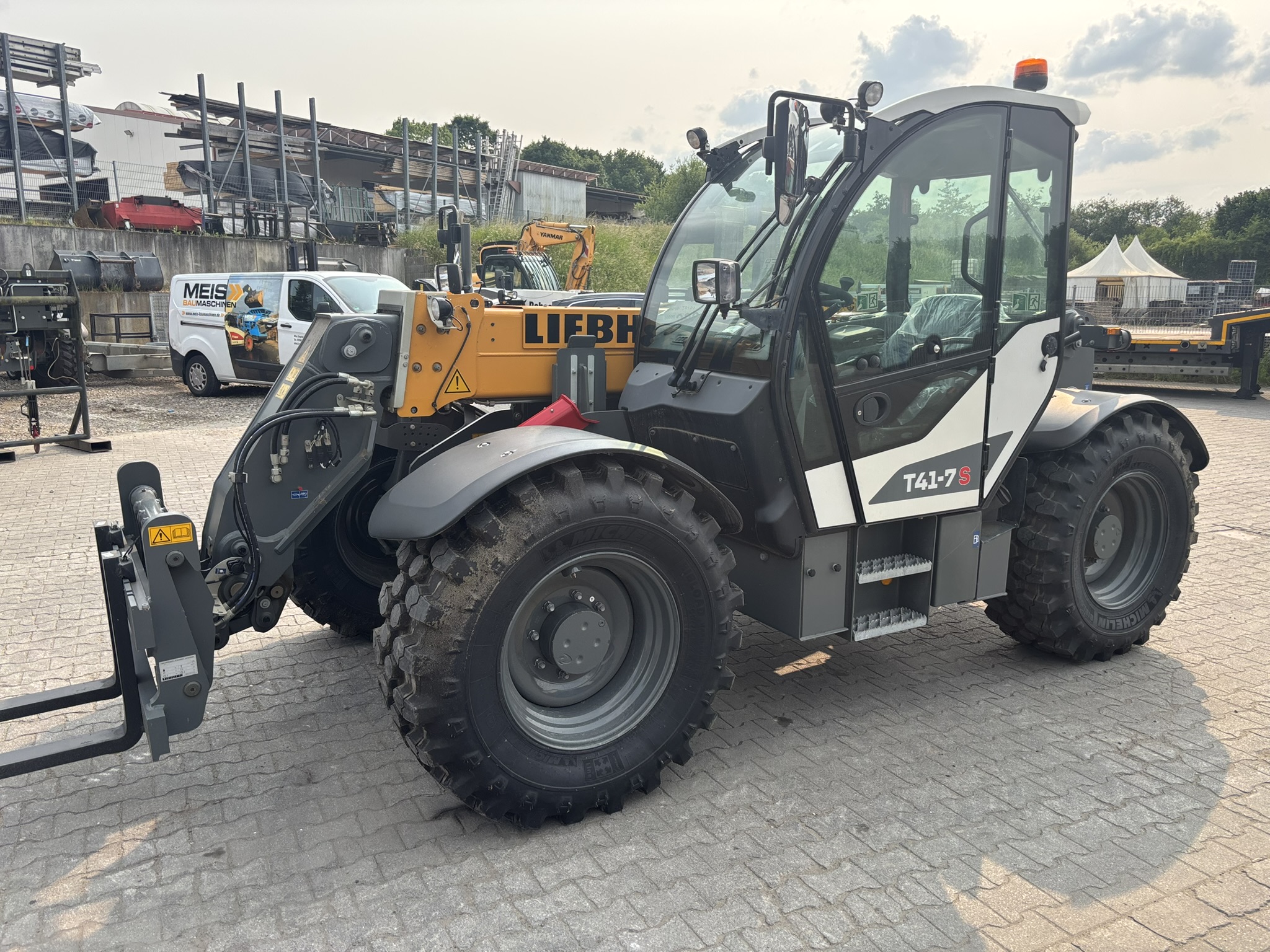 Liebherr T 41-7